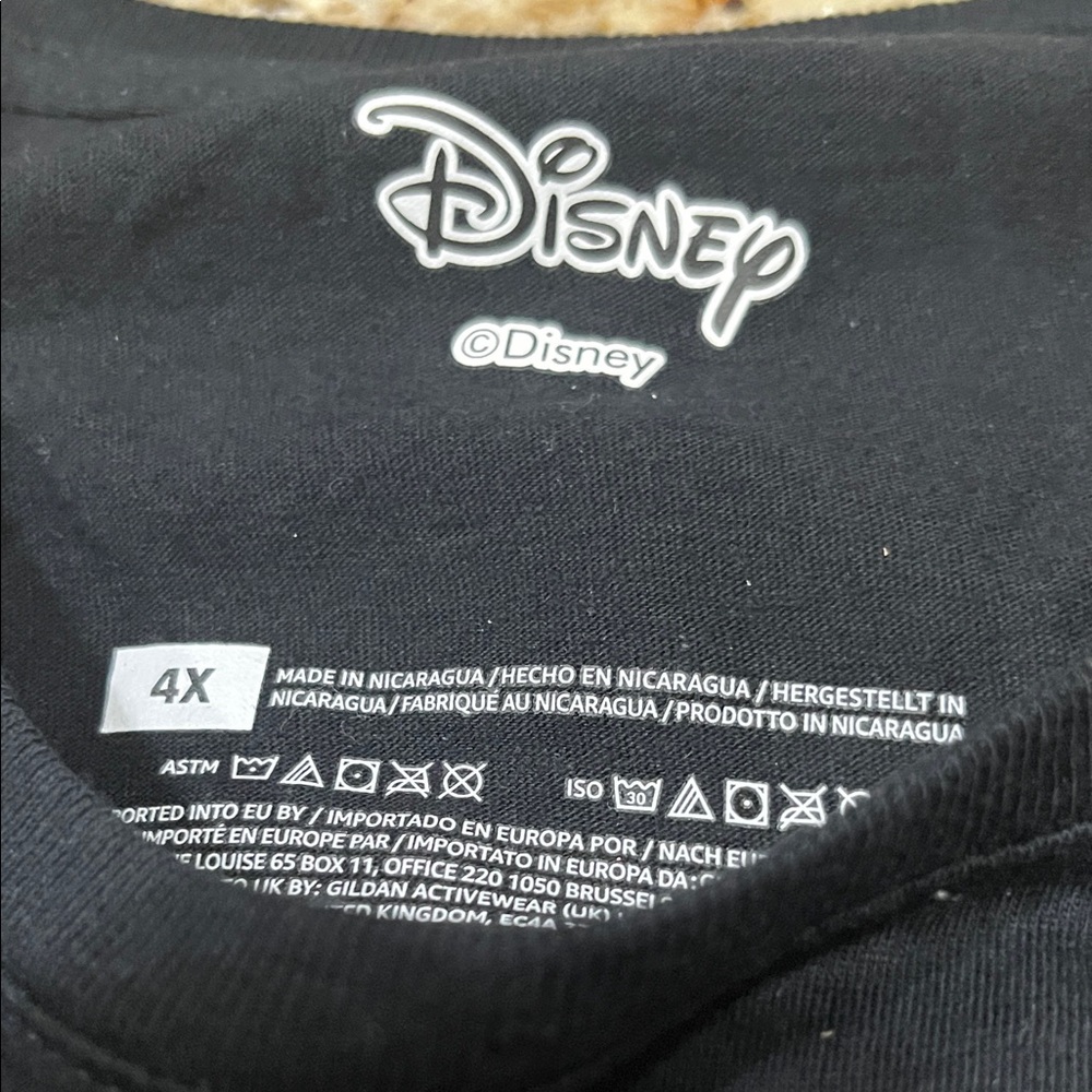 Disney Black and White Steamboat Willie Tee NWT - Picture 2 of 3